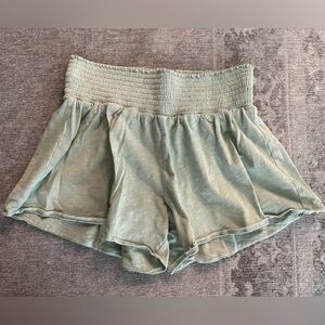 J Crew Crew Cuts girls size 10 flowy shorts pale green ruched waist skort EUC